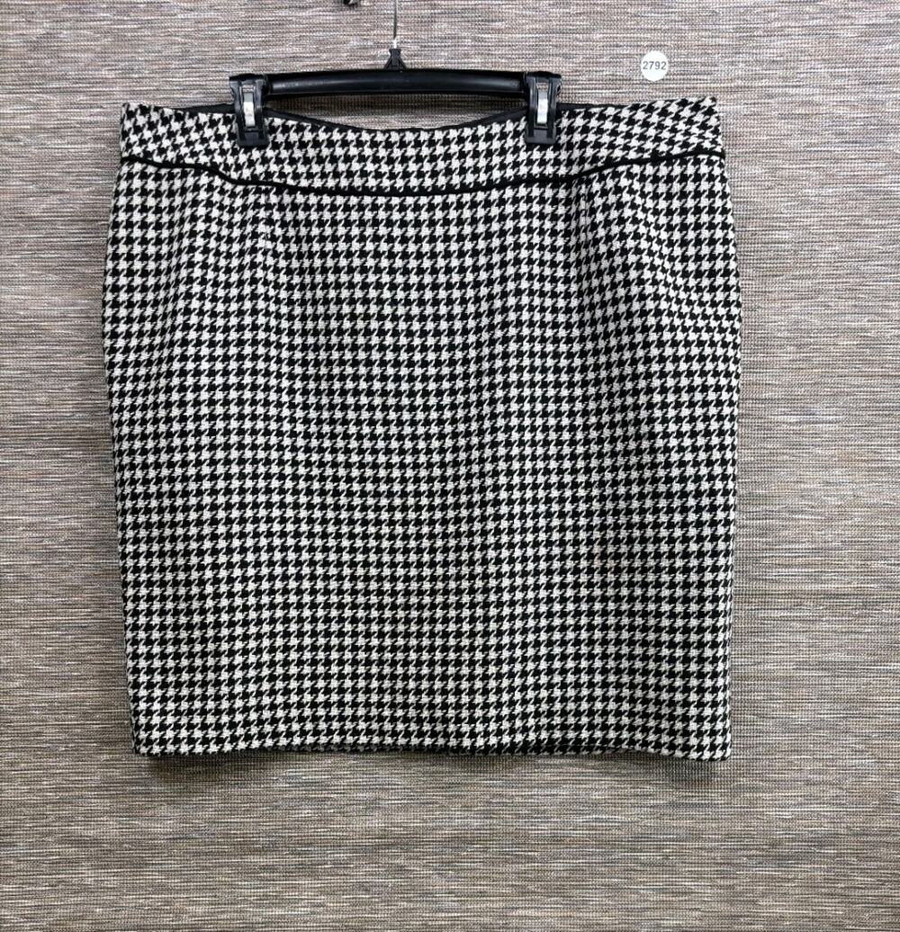 Alex Marie Houndstooth Pencil Skirt Womens Size 16W Black & White Knee Length